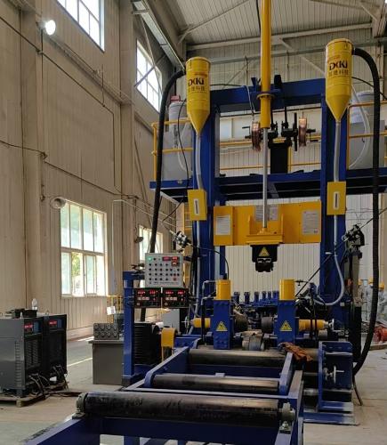  无锡2025年澳门原料免费更新组焊矫一体机​是一种集成了组对、焊接和矫正功能的机械设备